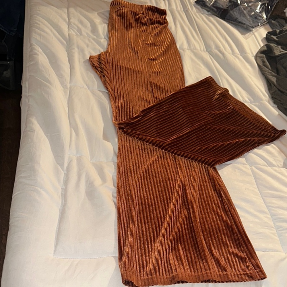 Elegant Velvet Wide Leg Pants in Rich Brown